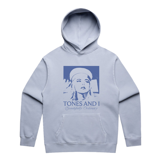 BEAUTIFULLY ORDINARY POWDER HOODIE